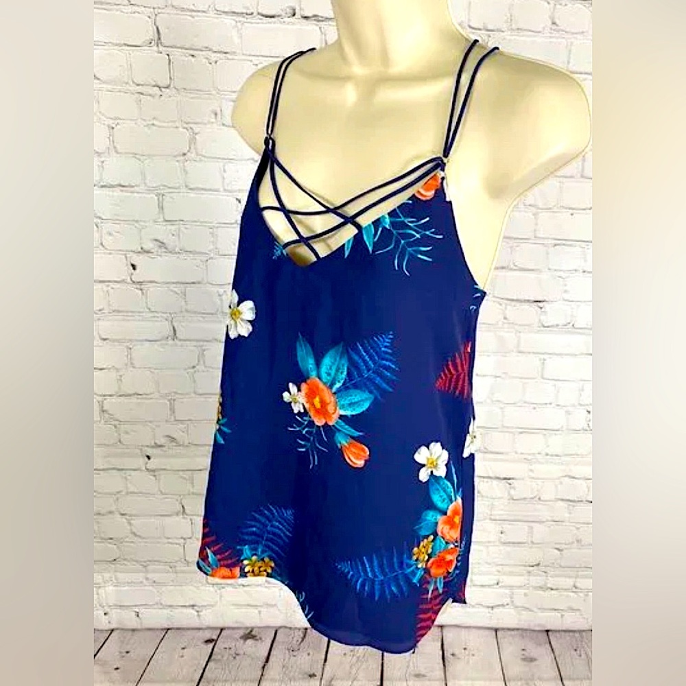 NWOT Express Floral Top